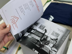 ae8f11b7-03a4-427d-a0e0-d0b675440436