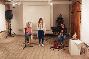 434774921 935485325040063 8556633174698817190 n